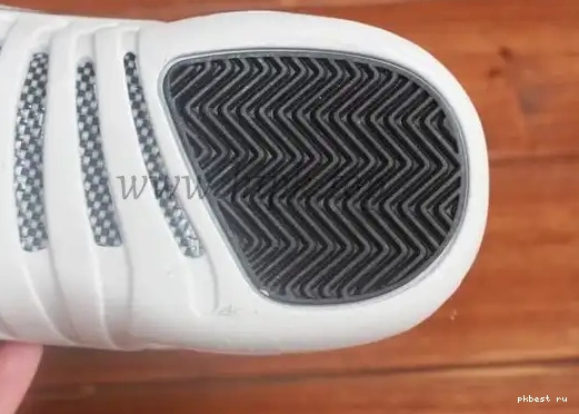 Jordan Authentic GS Air “Barons” 12 0615
